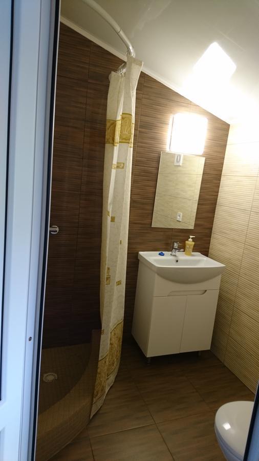 Guest House Dacha Karolino-Buhaz Εξωτερικό φωτογραφία