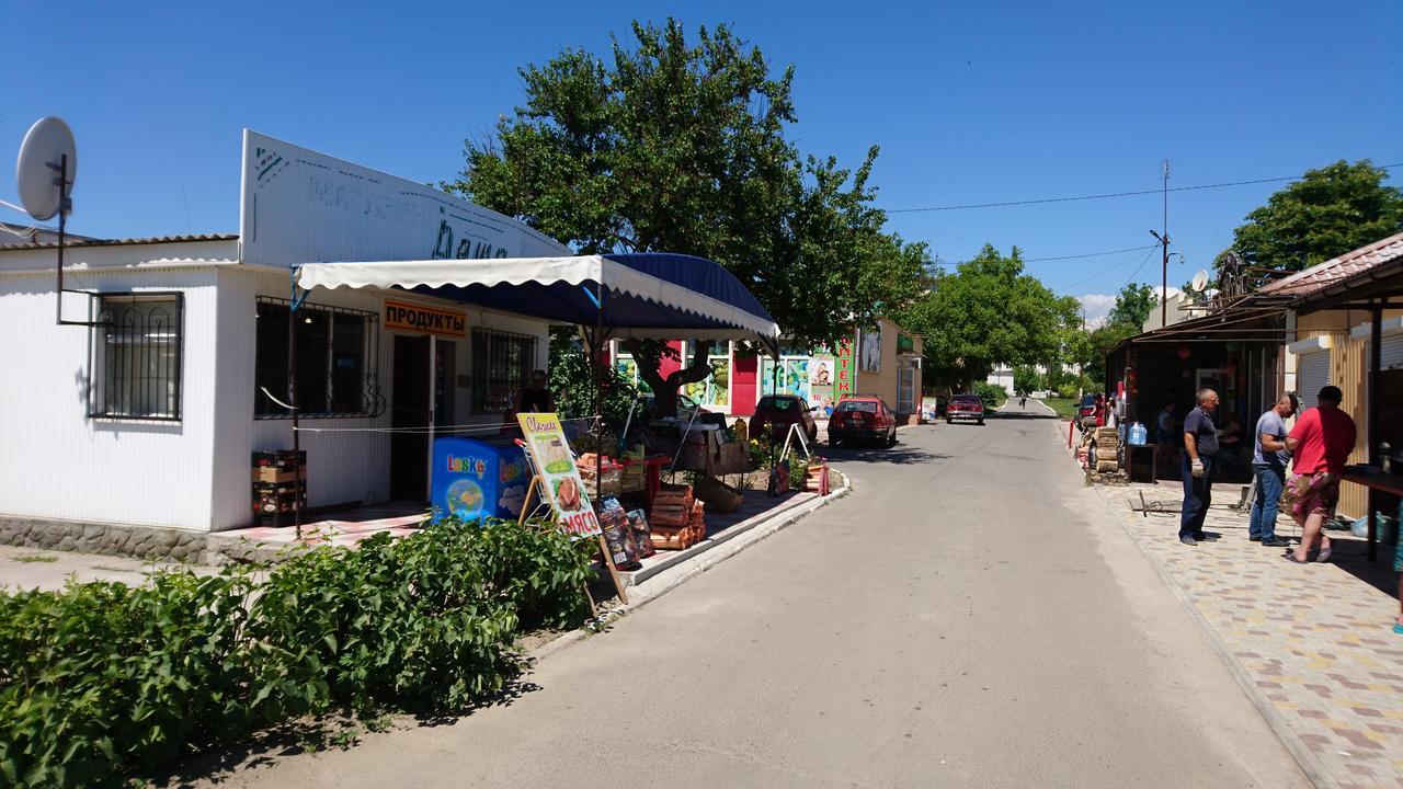 Guest House Dacha Karolino-Buhaz Εξωτερικό φωτογραφία
